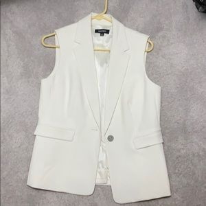 Blazer - no sleeves - Nine West